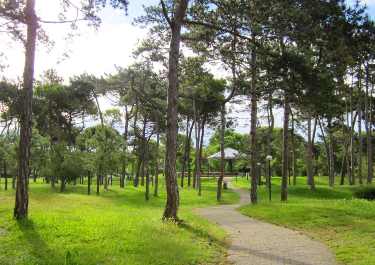 Apartment in Lignano Sabbiadoro 21778 Esterno foto